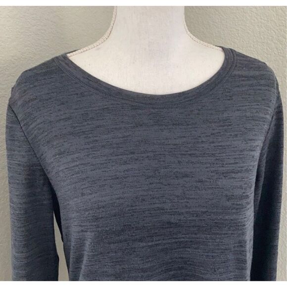 Reflex Long Sleeve with Dark Gray Back Cutout Top Size Medium - Picture 3 of 9